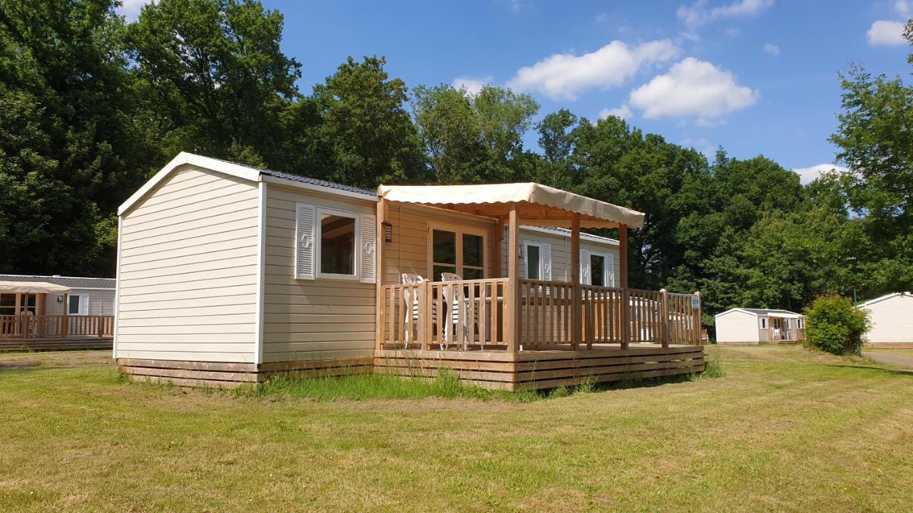 Mobil-Home Xxl 4 Chambres - Camping La Colline Virton Dış mekan fotoğraf