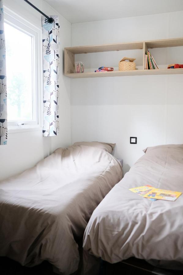 Mobil-Home Xxl 4 Chambres - Camping La Colline Virton Dış mekan fotoğraf